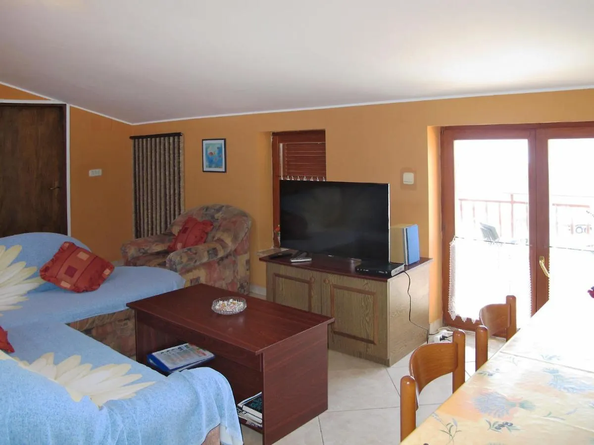 Apartment Maria - Pul 350 By Interhome Pula