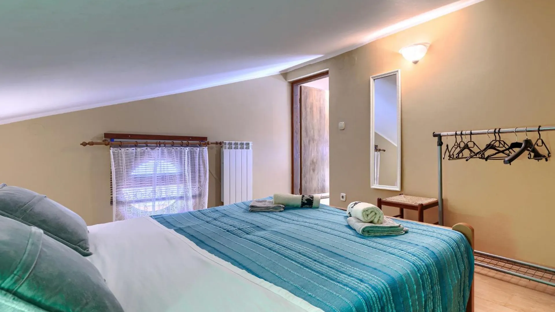Apartment Maria - Pul 350 By Interhome Pula