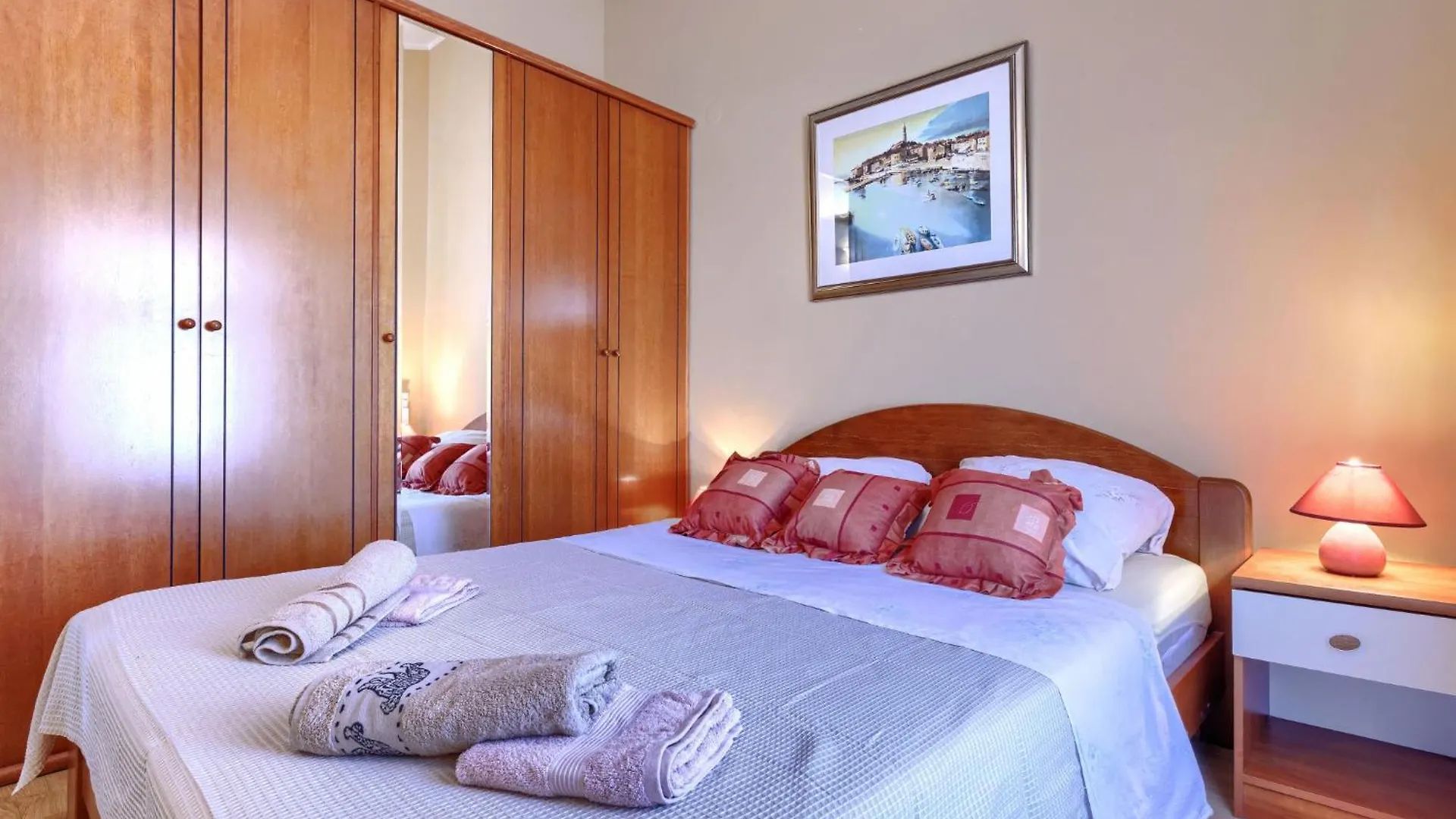 Apartment Maria - Pul 350 By Interhome Pola